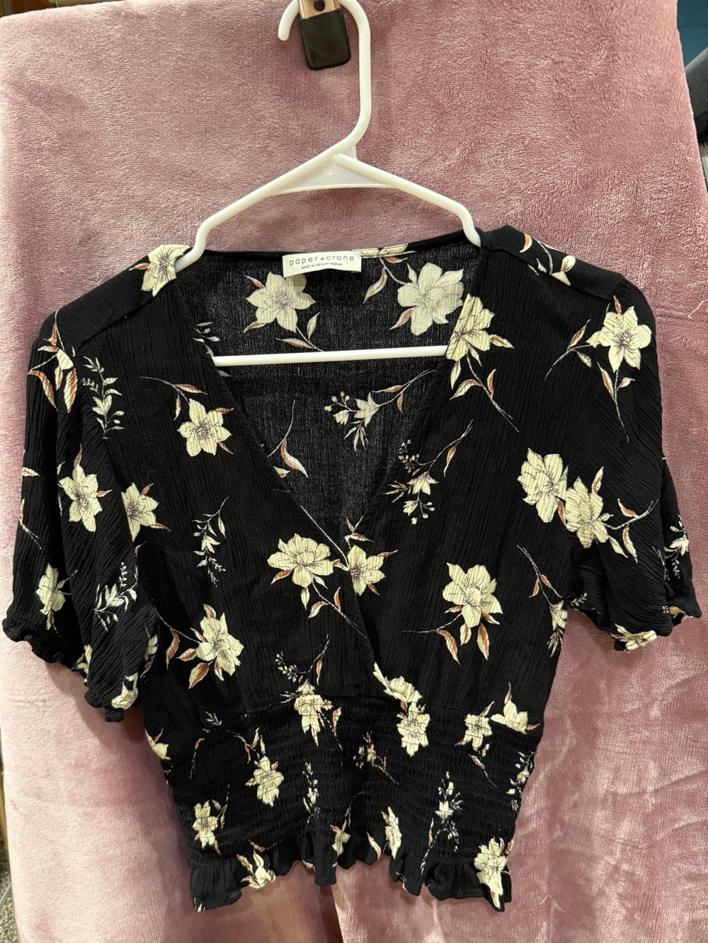 Paper Crane Black Floral V-Neck Smocked Crop Top